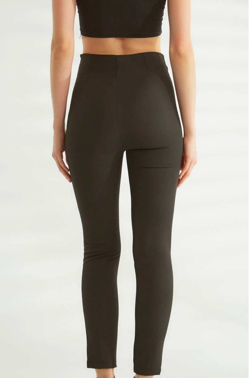 Pantalon bouton doree